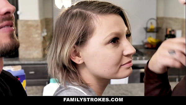 Play MP4 - Fucking Front Our Stepmom