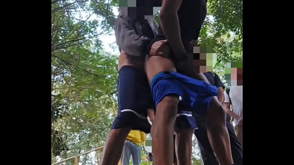 Ofereci Minha Bunda Para Homens Negros Me Foderem Sem Camisinha thumbnail