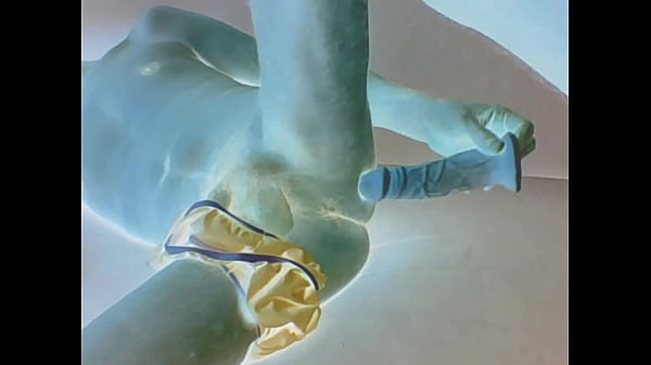 Play MP4 - video efecto rayos x con dildo abriendo culo