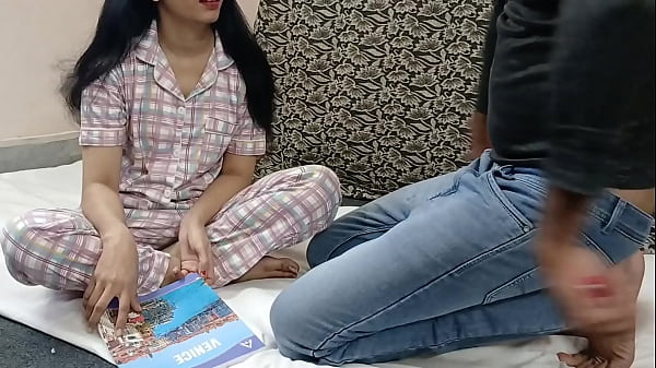 Play MP4 - Valentine day special First time Girl Friend Boy Friend Hindi Movie