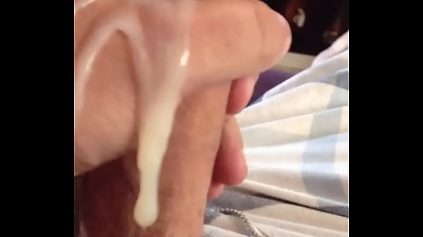 My cumshot after 1 week without jerk 