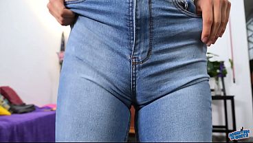 Calling it the sexiest video of 2026 this young woman is amazing the ass the puffy nipples the shaved pussy omg 