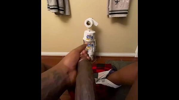 Play MP4 - Big Dick deep voice moaning Masturbation