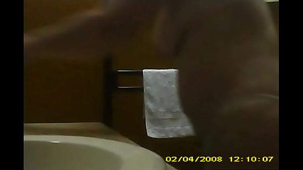 madre espiada en el_baño