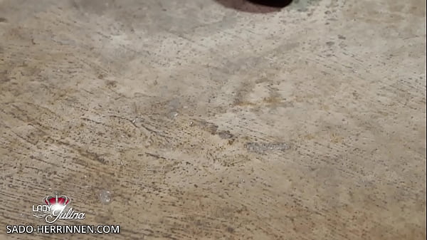 Play MP4 - Sklave&excl; Stelle Dich vor bei der strengen Latex Herrin Lady Julina