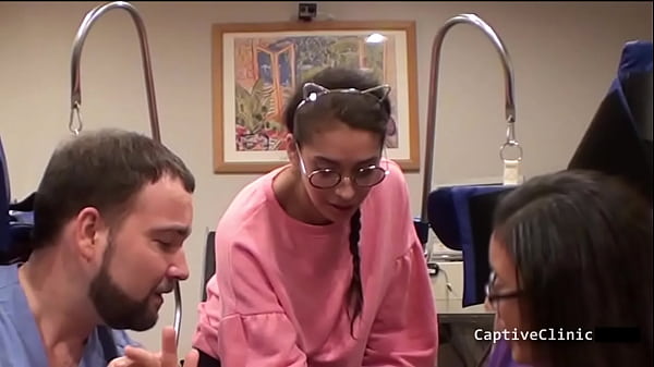 Tsayyyy what are you doing to kitty catherine