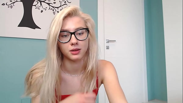 Sensuous Teen Playing WithDildo Energetically On_Cam LiveAction_From Monaco