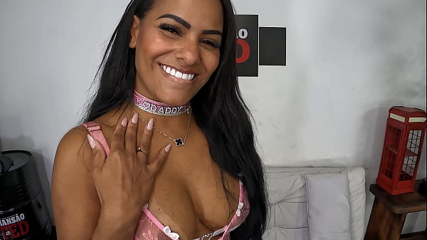 S&oacute; anal com a morena carioca Vivi Marques 