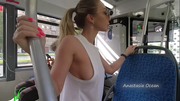 Play MP4 - A girl rides a public bus with bare breasts