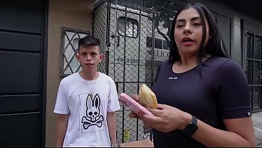 A hot bet goes wrong and the empanada vendor ends up fucking a big breasted milf andres paul
