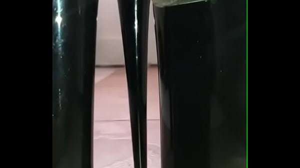 Nonton Pies thumbnail