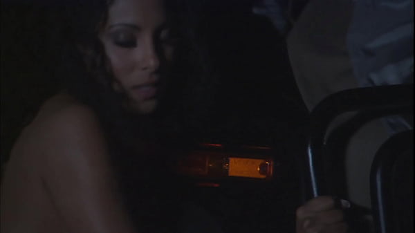 Dee has sex with sean michaels 