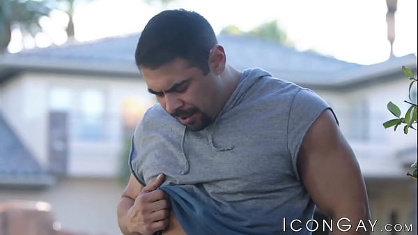 Muscle Gardener Draven Navarro Is Seduces By Sunbathing Spoiled Rich Jock Johnny B Who Sucks Him Off Before Ridding His Big Cock And Cumming All Over His Tanned Body. thumbnail