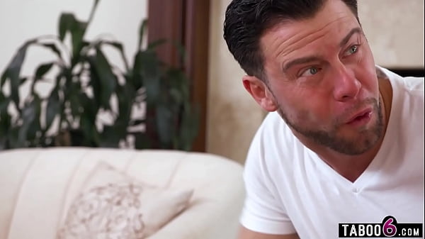 Play MP4 - Curvy teen stepsister Skylar Snow needed money to go to and had an idea