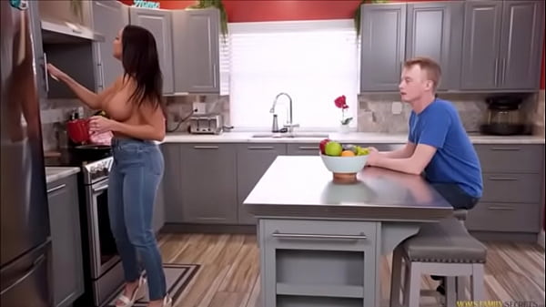 Cock loving_stepmilf Alyssia Vera wants a baby so she drinks fertility tea and jumps her stepsons bones