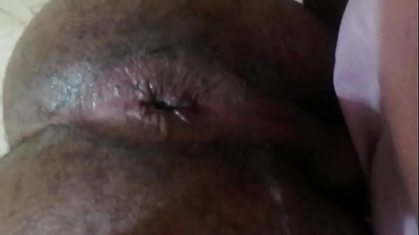 Culo Con Dildo Adentro thumbnail