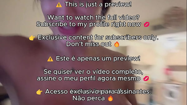 Pediu pra tirar a capa e gozou no meu rabo com a filmadora desligada. Gozei gostoso! 