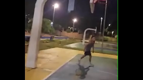 Usado E Sorrindo thumbnail