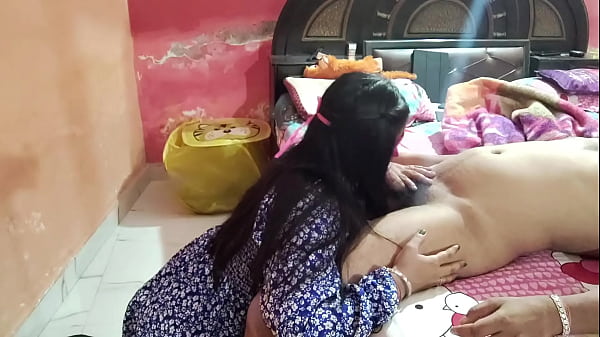 Play MP4 - देसी गर्लफ्रेंड की जोरदार ठुकाई