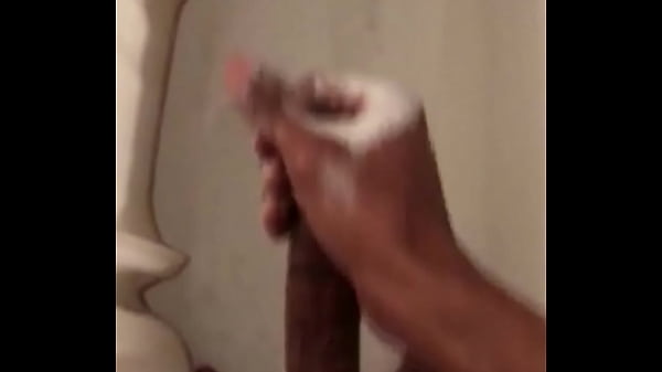 Play MP4 - Shower with me