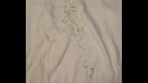 Shooting sperm from my cock 