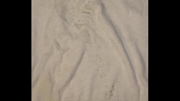 Shooting sperm from my cock 