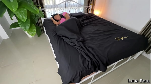 Hot milf morningsex &mdash; bigtits sucked face covered in cum