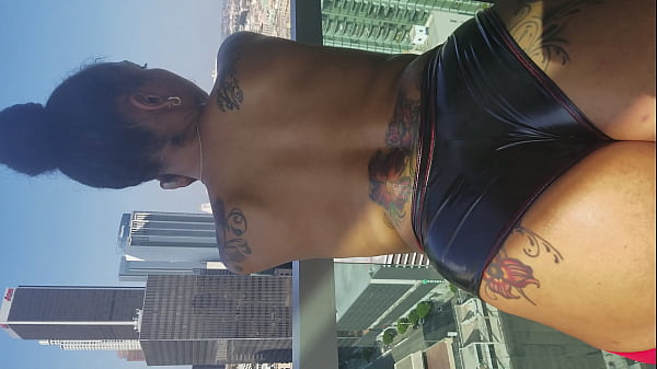 Play MP4 - Porsha Carrera XXX in Stockings