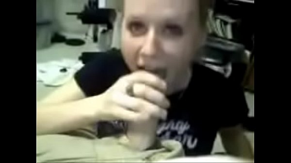 teen fingering_on cam 102cams com