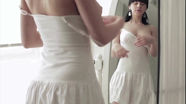 Nonton Brunette Coed Gives More Suction During Blowjob Than The Pussy Vac thumbnail