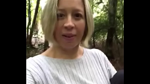 Nonton Happy Tuesday thumbnail