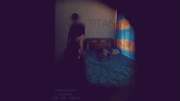 La clásica: la invito a estudiar y la pongoa mamar, todo grabado encamara escondida