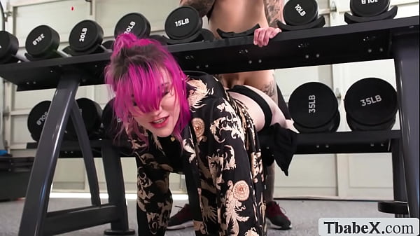 Hatler Gurius is working out at the gym accompanied by his partner Lena Moon.After that,Lena gets stucked 