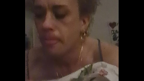 Play MP4 - TSAngie sucking cock