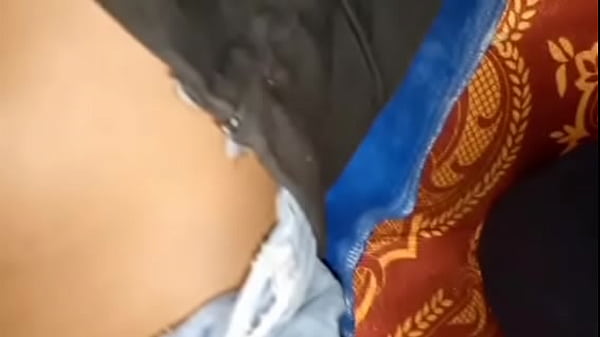 Nonton Hot Teen Caught On Camera thumbnail