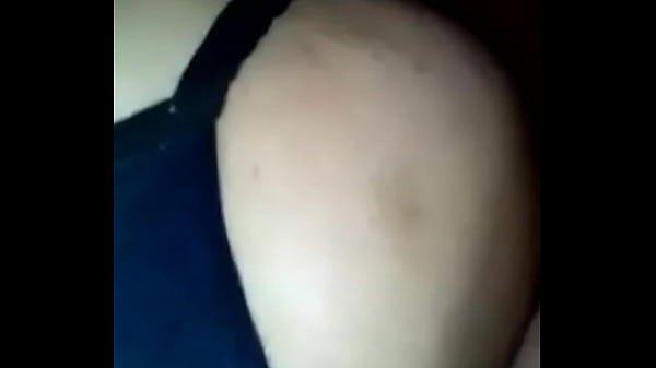 Coloquei calcinha preta e o muleke madeirou meu rabo 