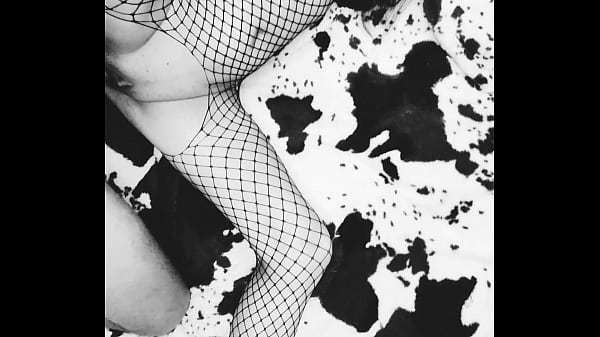 Play MP4 - The couple filmed their first porno - check it out