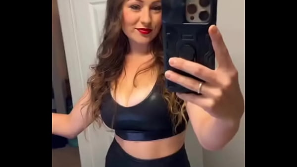 Nonton Good Morning ? ️? Happy Fkn&rsquo; Friyay! #gymgirl #fitnesslifestyle #nsfw #fitnssmodel #tightsvideos thumbnail