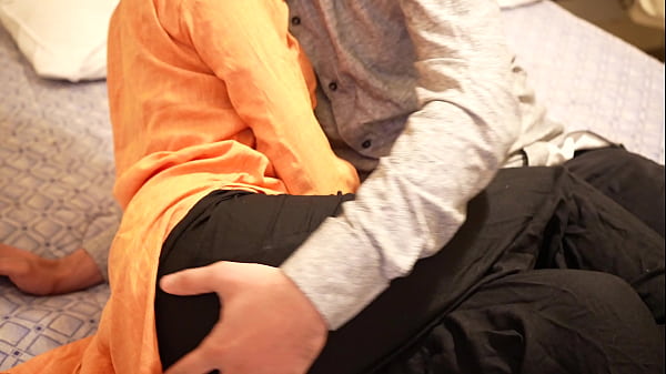 Indian Couple Having Romantic SexOn the_first Date from_Dating Site