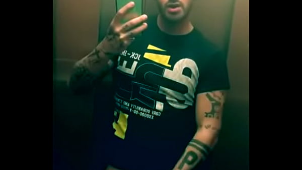 Safado gozando gostoso 