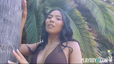 Amazing Bubble Butt Filipina Babe Posing Y Naked For Playboy thumbnail