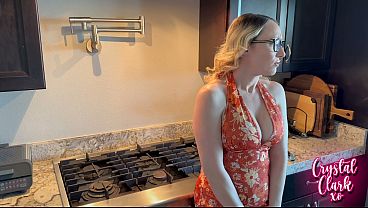 Stepmom can't keep her eyes off my big dick
