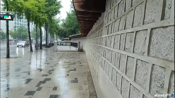 Nonton Korean Chick With Big Boobs Dancing thumbnail