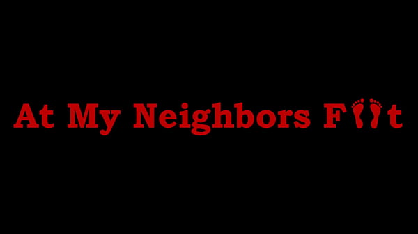 Kitty Toe_in Eye 1At My NeighborsFeet