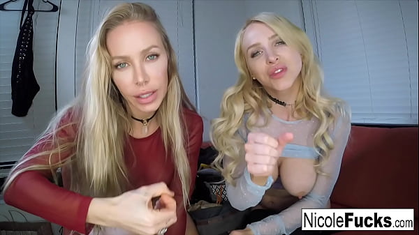 Blonde Babes Have Some Wild Fun thumbnail
