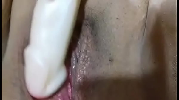 Me masturbo tengo ganas de verga II