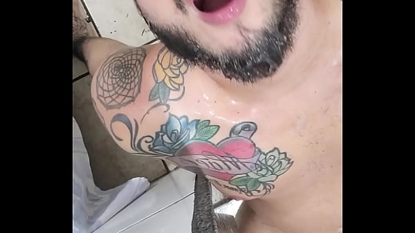 Cuspi Para Submisso thumbnail