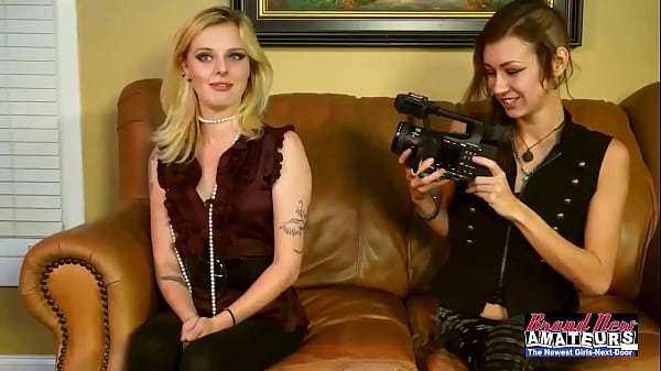 Busty Horny Ginger Meredith Deeply Tongue Fucks Blonde Pierced Mya! thumbnail