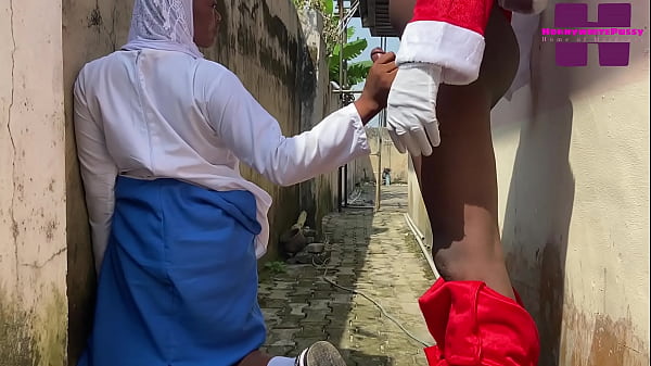 BACK TOBACK CHRISTMAS_SEX WITHSANTA AT THE BACKYARD PLEASE SUBSCRIBE_TO RED