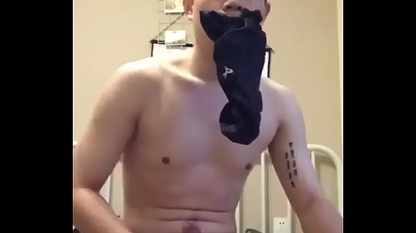 Play MP4 - หนุ่มน้อย